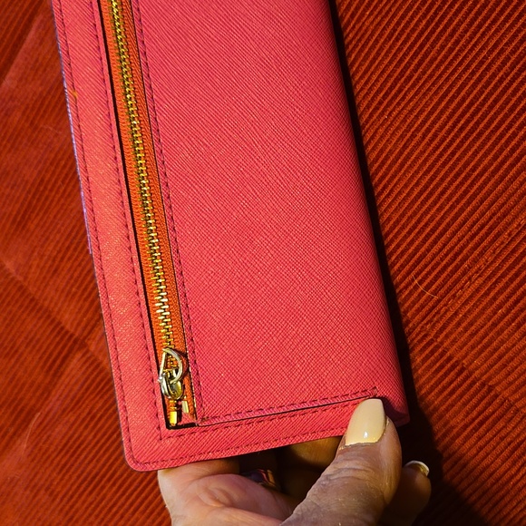 Wallet - Picture 3 of 3